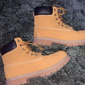 Mens work boots size 9